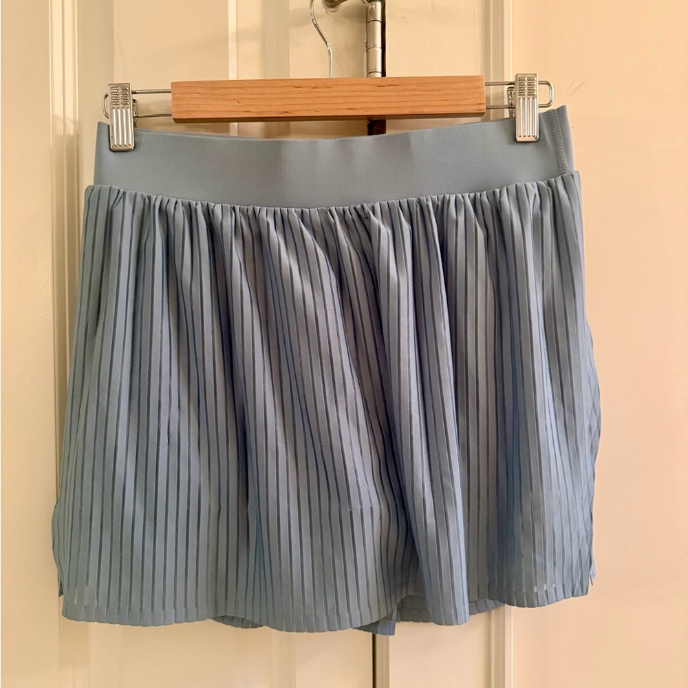 Varley Light Blue Pleated Tennis Skirt - Picture 5 of 7